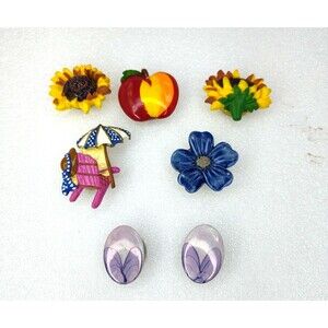 Vintage Ceramic Button  Covers 7 Set Flowers, Apple, Beach Chair  & Umbrella